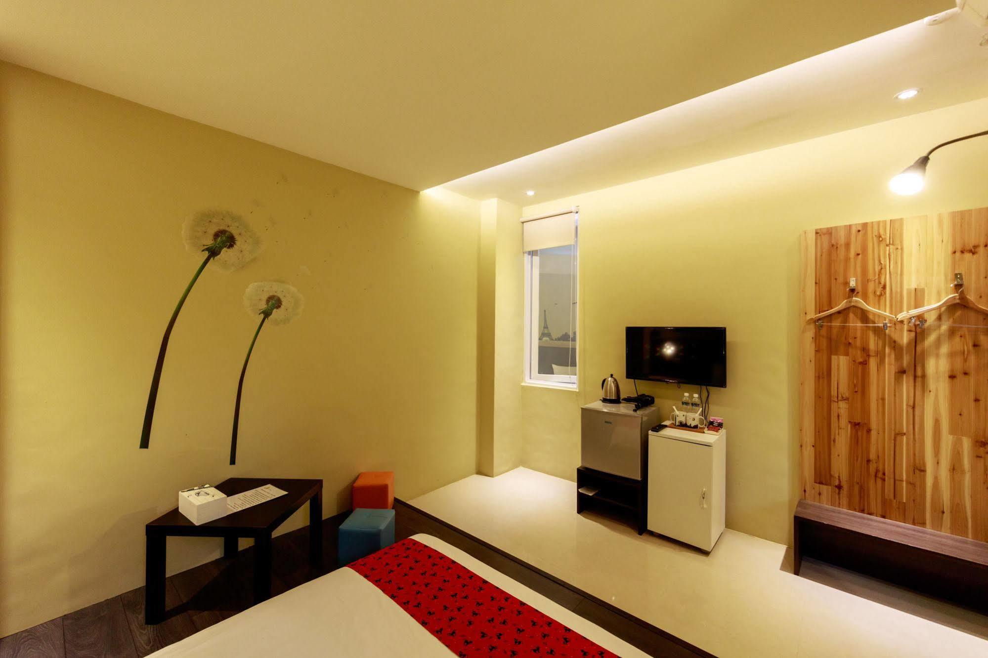 Bear Giant Castle Appartement Hualien Buitenkant foto